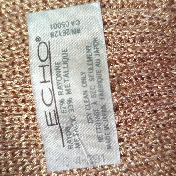 Gold metallic scarf - Picture 4 of 4